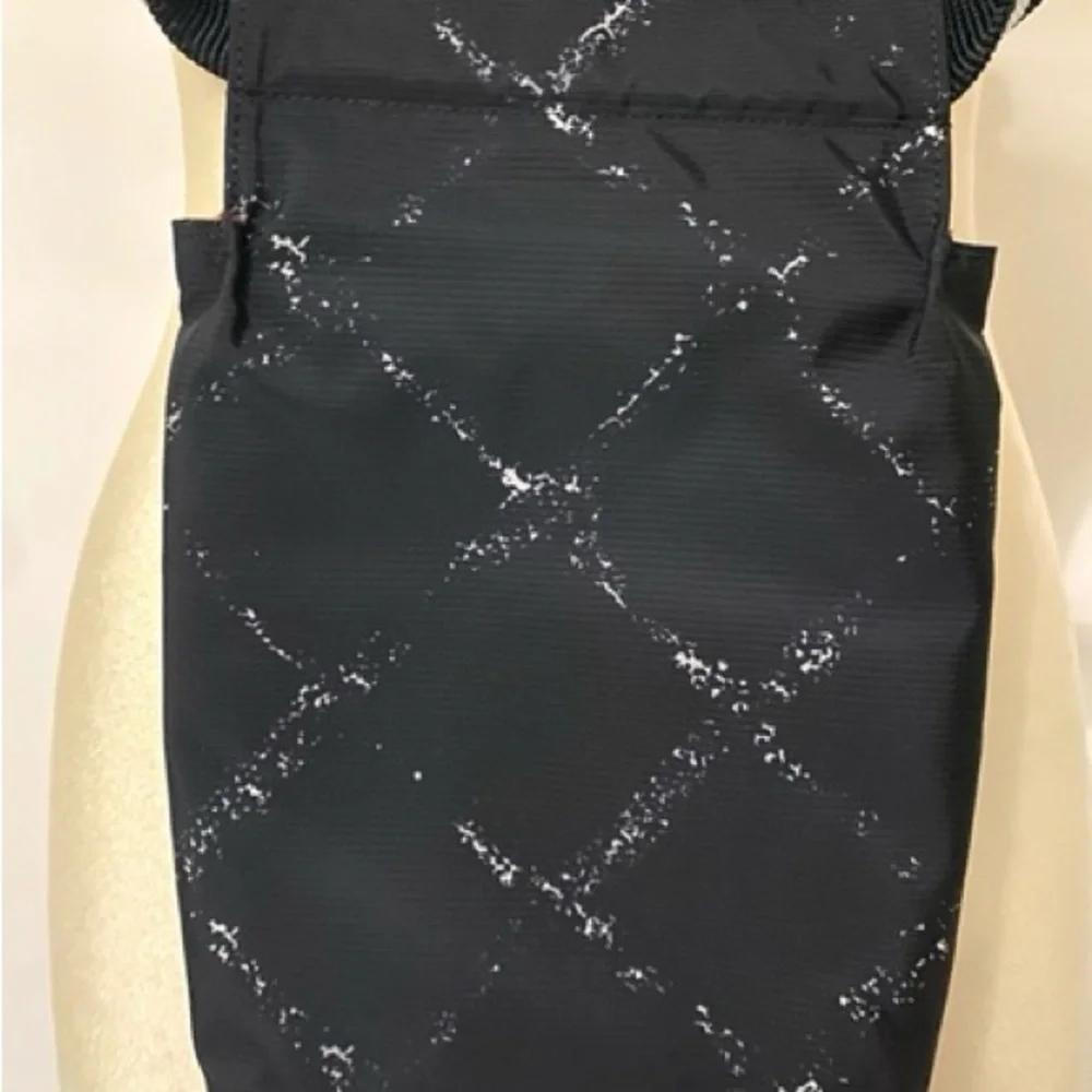 CHANEL Travel Bag - Picture 11 of 16